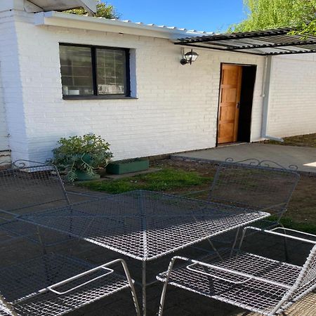 Aloe Guest Rooms Bloemfontein Exterior photo